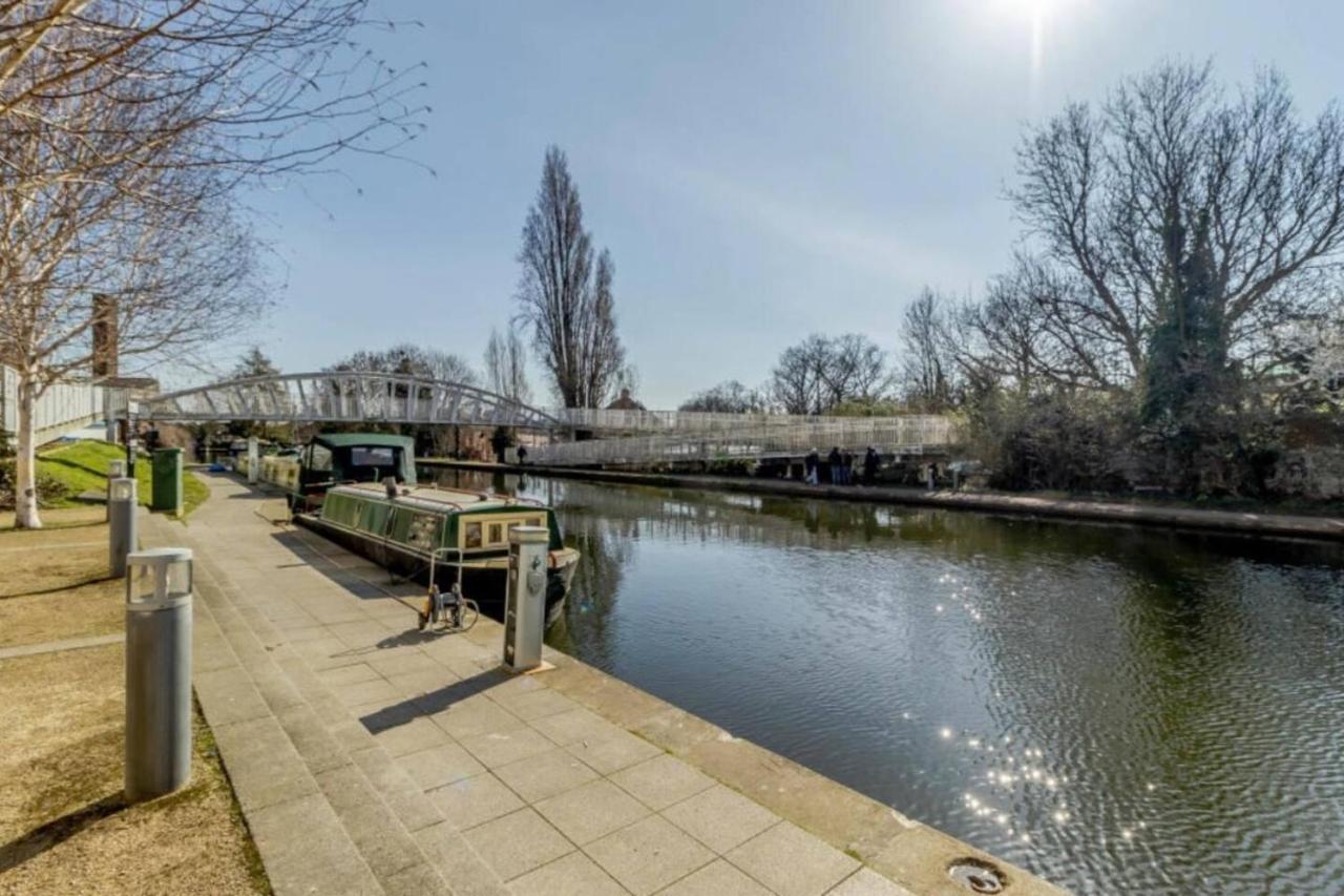 Lovely Luxury 1-Bed Apartment In Wembley Londen Buitenkant foto